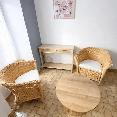 Lägenhet Cozy Apartment, Perfect For A Relaxing Saint-Flour (Cantal)